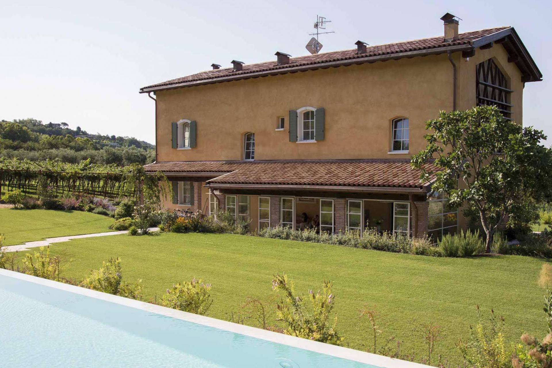 Charming agriturismo with beautiful views
