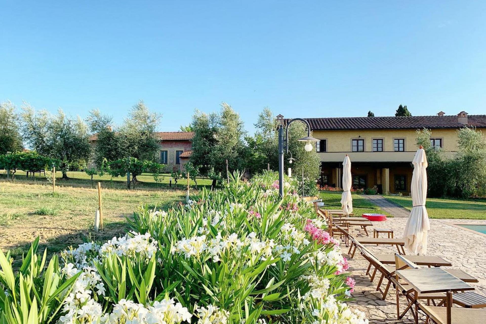 Quiet agriturismo in Tuscany between vineyards