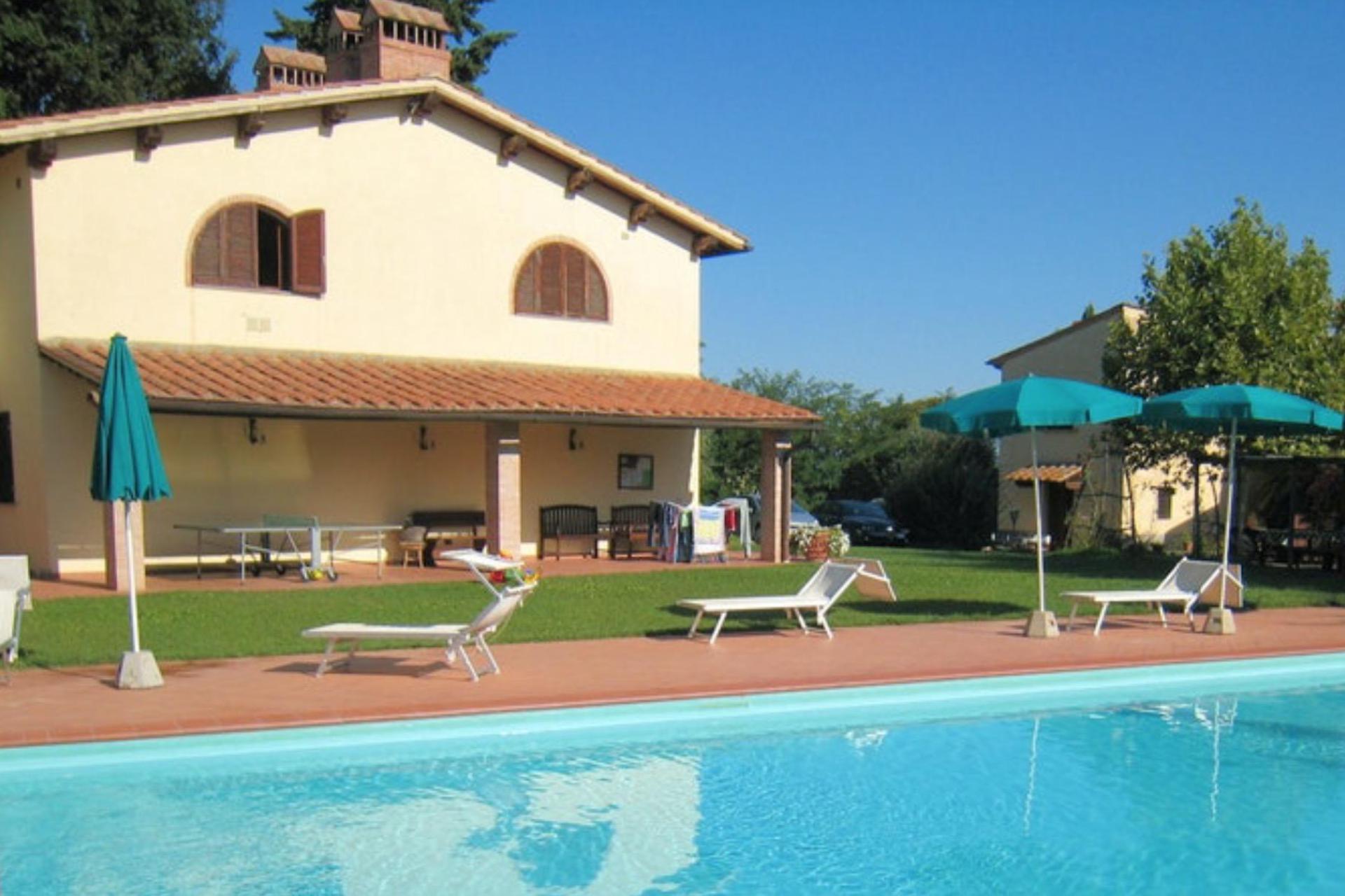 Agriturismo on a hilltop in the Chianti region