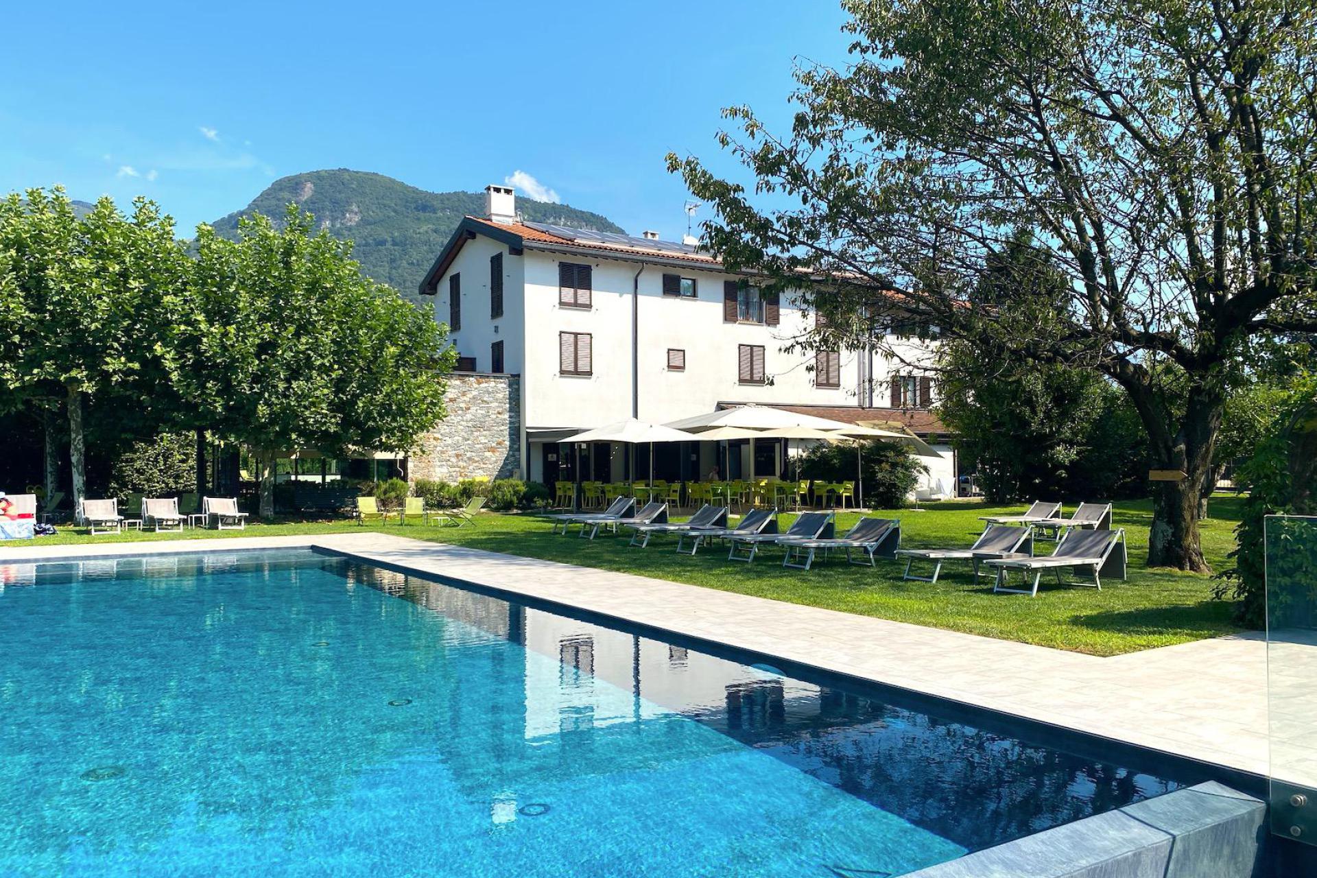 Charming agriturismo at walking distance of Lake Como